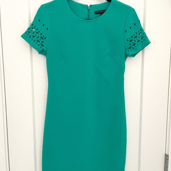 Dresses from Club Monaco, Ever New, Brooks Brothers and BR - Picture 14 of 16